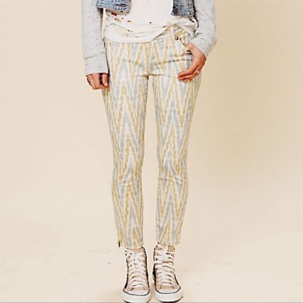 𝅺free People Ikay Skinny Cropped Pants